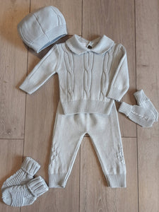 Baby boys 5 piece set, jumper with collar, trousers, mittens