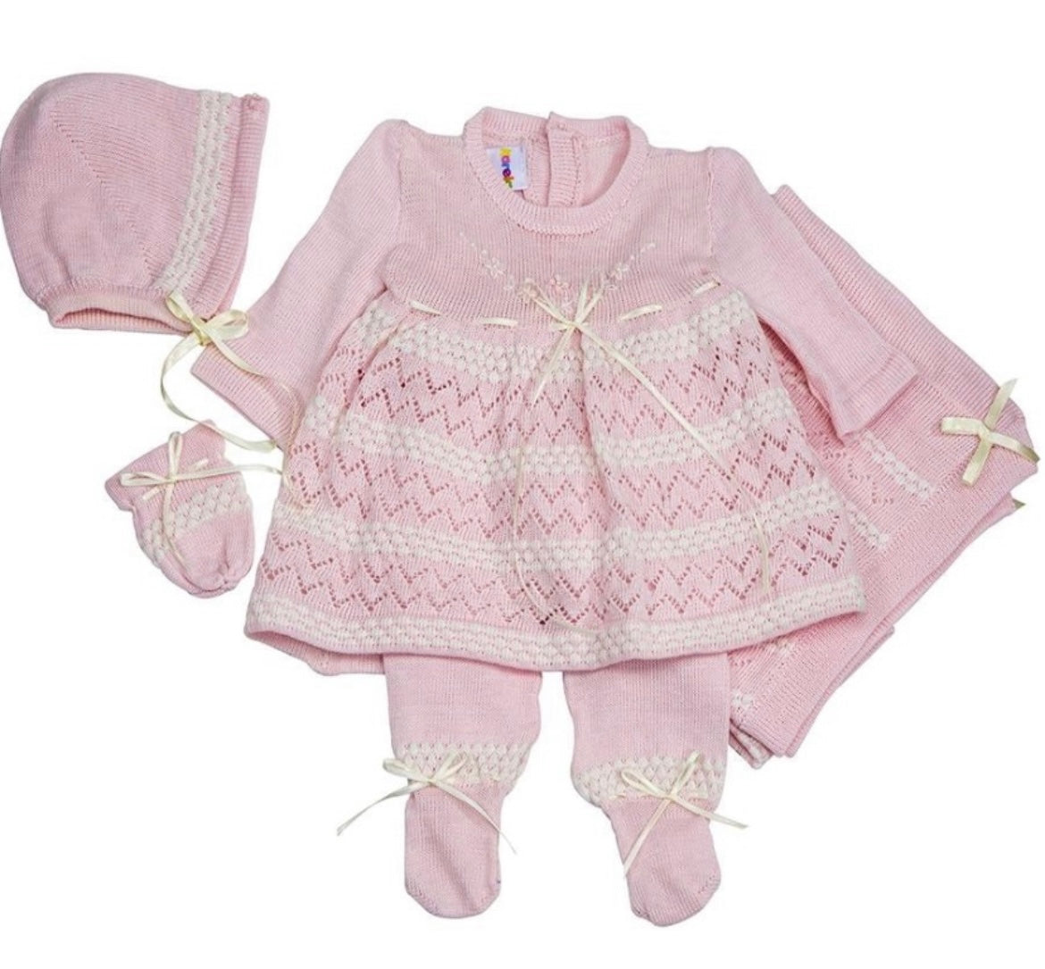 Aria  Knitted Set With Blanket